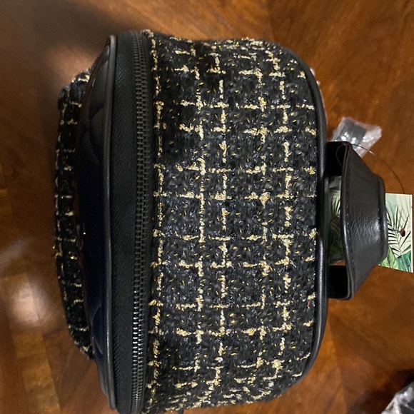 New with tags Badgley Mischka Big Diamond Quilted Nylon - Picture 7 of 9